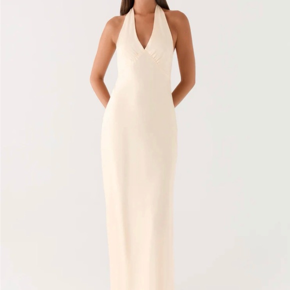 Peppermayo Dresses & Skirts - Peppermayo Cream Halter V-Neck Maxi Dress